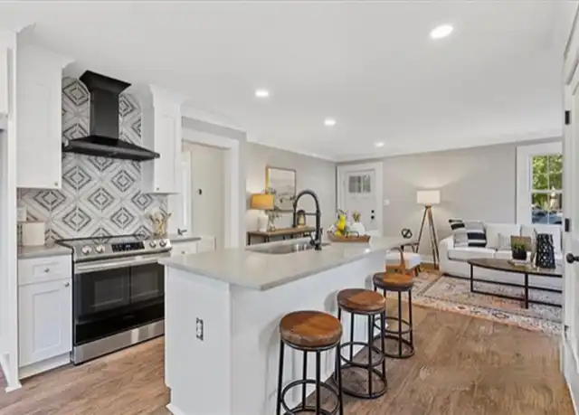 Property at 228 Keswick Ave, Charlotte, NC, 28206, 2 beds, 1.5 baths, [object Object]