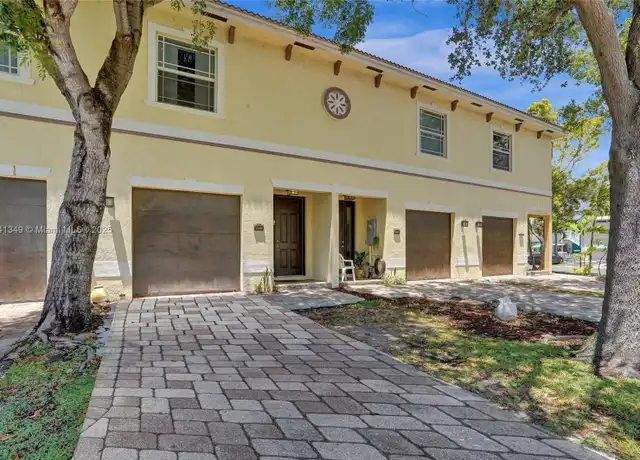 Property at 1243 NE 23rd Ave, Pompano Beach, FL, 33062, 3 beds, 2.5 baths, [object Object]