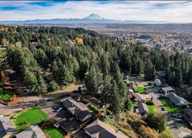 Photo of 4422 108th Ave E, Edgewood, WA 98372