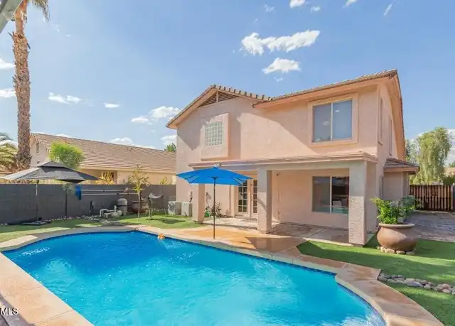 Property at 6219 W Navajo Dr, Glendale, AZ, 85302, 4 beds, 2.5 baths, [object Object]