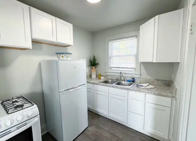 Property at 181 Orleans Cir, Norfolk, VA, 23509, 1 bed, 1 bath, [object Object]