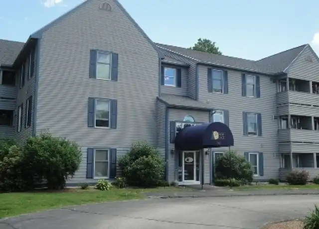 Property at 161 Eastern Ave #304, Manchester, NH, 03104, 2 beds, 1 bath, [object Object]