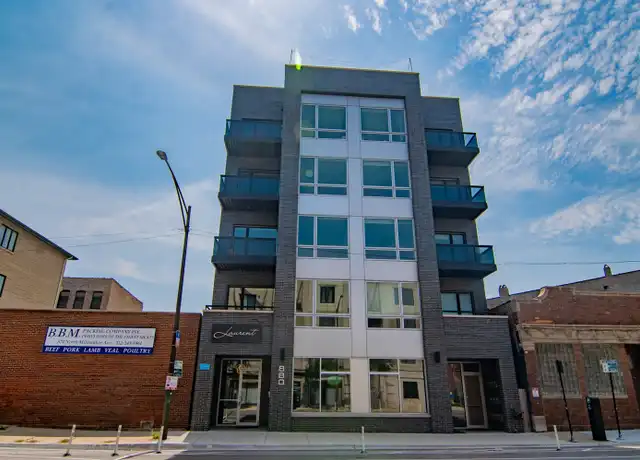 Property at 880 N Milwaukee Ave Unit 4S, Chicago, IL, 60642, 3 beds, 2 baths, [object Object]