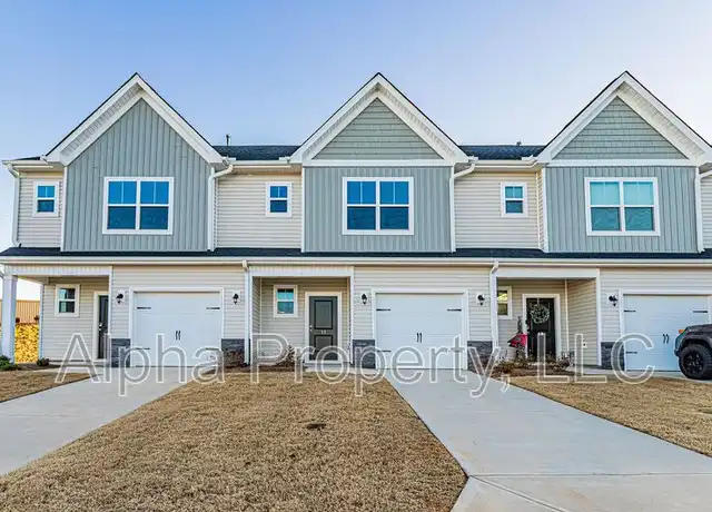 Property at 17 Apricot Ln, Duncan, SC, 29334, 3 beds, 2.5 baths, [object Object]