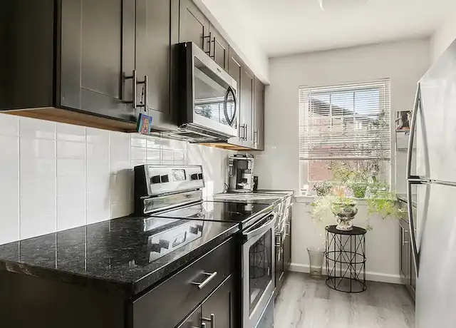 Property at Glenwood Gardens - 11 Henry St, Bloomfield, NJ, 07003, 1 bed, 1 bath, [object Object]