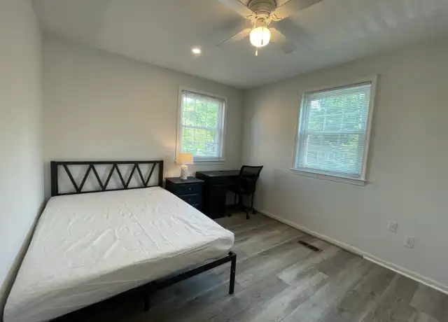 Property at 4199 University Dr, Fairfax, VA, 22030, 1 bed, 1 bath, [object Object]