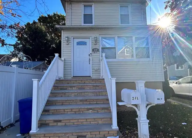 Property at 19 Oak St, Ridgefield Park, NJ, 07660, 3 beds, 1 bath, [object Object]