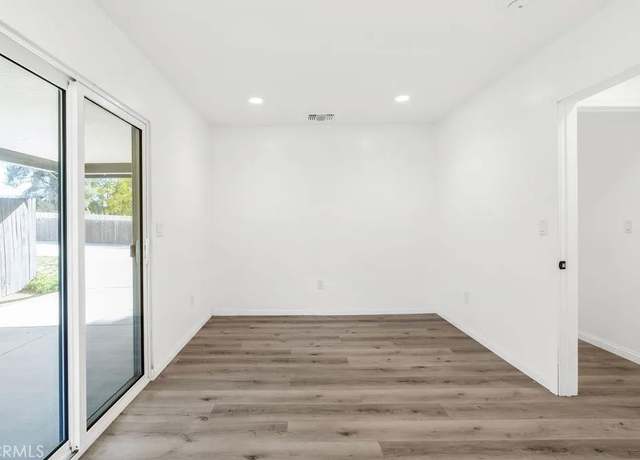 Photo of 12257 Fremont St, Yucaipa, CA 92399