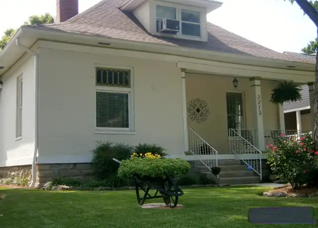 Property at 2213 10th Ave S, Nashville, TN, 37204, 3 beds, 2.5 baths, [object Object]