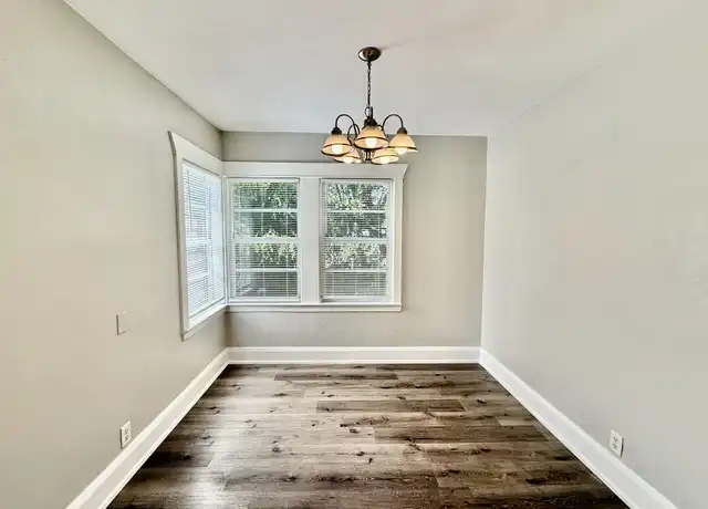 Property at 5201 N 10th St, Tampa, FL, 33603, 2 beds, 1 bath, [object Object]