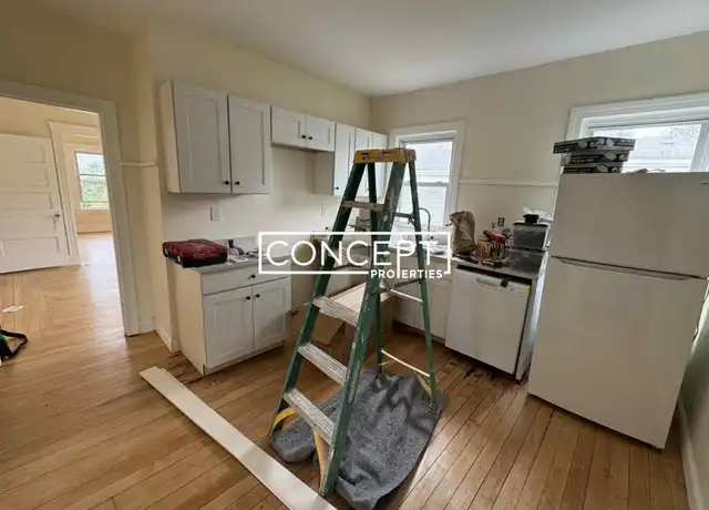 Property at 65 Wareham St, Medford, MA, 02155, 3 beds, 1 bath, [object Object]