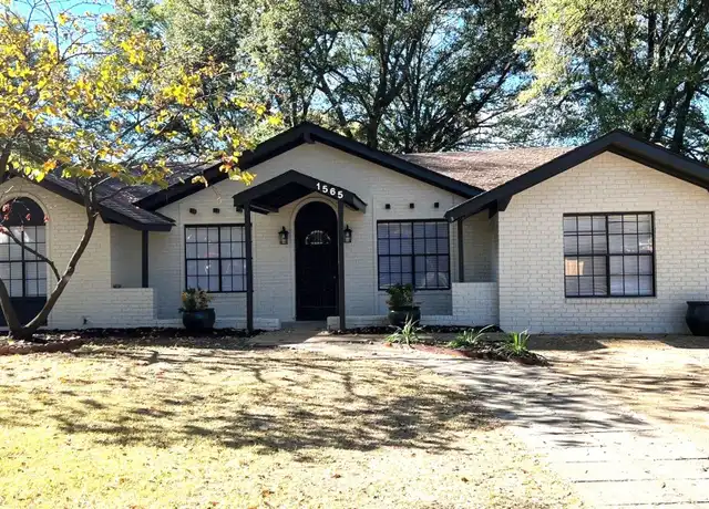 Property at 1565 Lightwood Cv, Memphis, TN, 38134, 4 beds, 2 baths, [object Object]