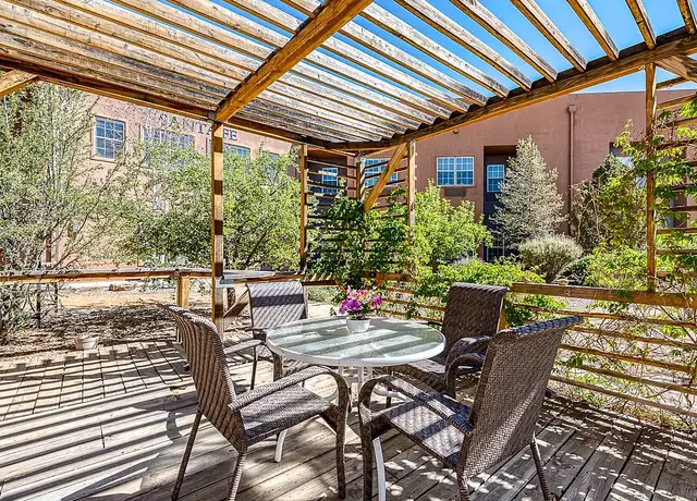 Photo of 2961 Galisteo Rd, Santa Fe, NM 87505