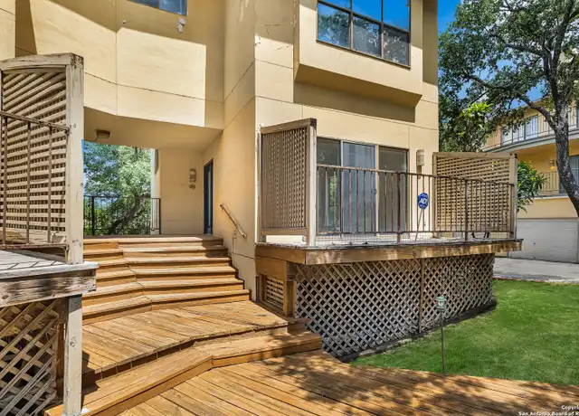 Property at 8642 Fredericksburg Rd Unit 705-G, San Antonio, TX, 78240, 2 beds, 2.5 baths, [object Object]