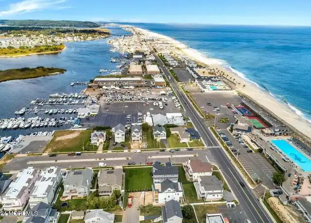 Property at 1492 Ocean Ave Unit C6, Sea Bright, NJ, 07760, 1 bed, 1 bath, [object Object]