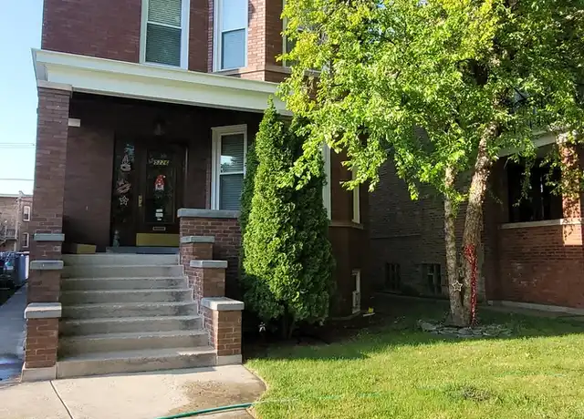 Property at 5226 W Hutchinson St Unit 1, Chicago, IL, 60641, 2 beds, 1 bath, [object Object]