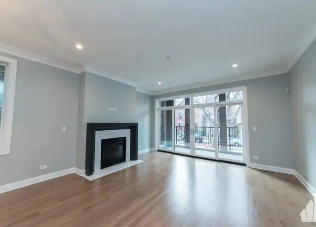 Property at 2319 N Southport Ave Unit 1S, Chicago, IL, 60614, 4 beds, 3 baths, [object Object]