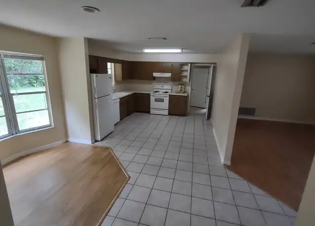 Property at 3260 S Michigan Blvd, Homosassa, FL, 34448, 2 beds, 2 baths, [object Object]