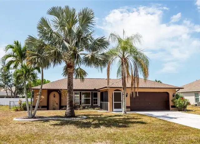 Property at 140 SE 17th St, Cape Coral, FL, 33990, 3 beds, 2 baths, [object Object]