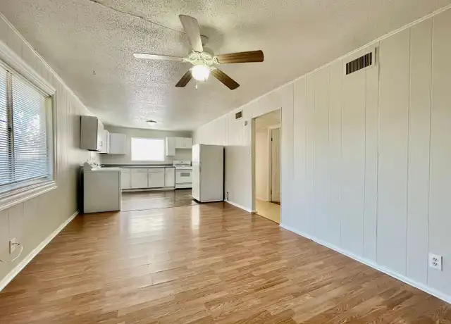 Property at 1120 Advance St Unit 1120, San Marcos, TX, 78666, 2 beds, 1 bath, [object Object]