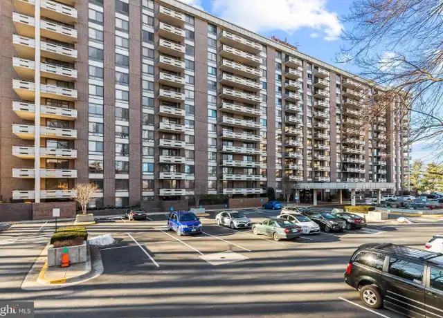 Property at 1808 Old Meadow Rd #315, Mc Lean, VA, 22102, 2 beds, 2 baths, [object Object]