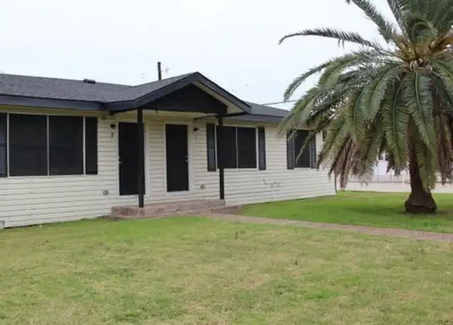 Property at 4625 Kostoryz Rd Unit 108, Corpus Christi, TX, 78415, 1 bed, 1 bath, [object Object]