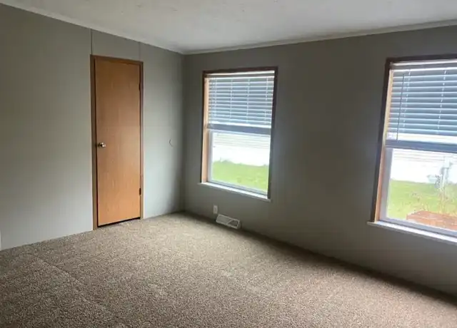 Property at 3205 Hawthorn Cir #166, Jackson, MI, 49201, 3 beds, 2 baths, [object Object]
