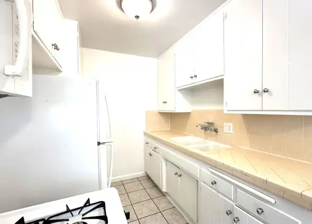 Property at 4525 Kansas St Unit 02, San Diego, CA, 92116, 1 bed, 1 bath, [object Object]