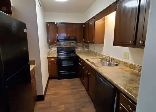Property at 106 Castle Dr, Dothan, AL, 36303, 2 beds, 1 bath, [object Object]