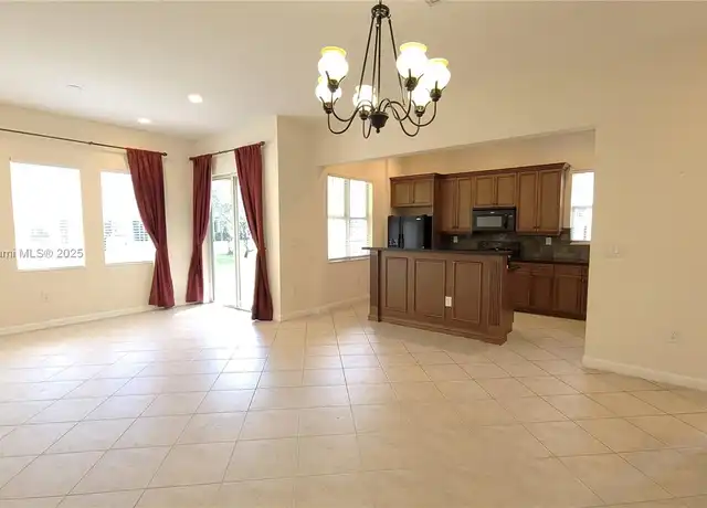 Property at 6033 NW 118th Dr #6033, Tamarac, FL, 33321, 3 beds, 2.5 baths, [object Object]