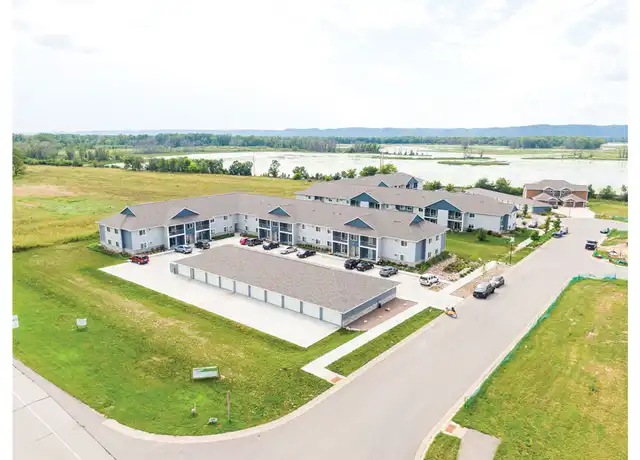 Property at Waterview 3850 - 3850 Sunnyside Dr, La Crosse, WI, 54601, 2-3 beds, 2 baths, [object Object]