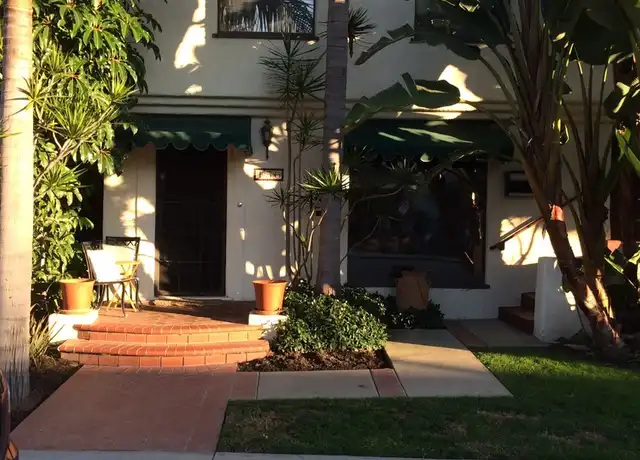 Property at 156 Prospect Ave Unit 156 1/2, Long Beach, CA, 90803, 2 beds, 1 bath, [object Object]