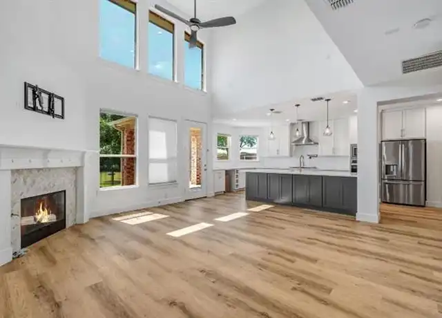 Property at 3812 Lakeway Dr, Southlake, TX, 76092, 4 beds, 2.5 baths, [object Object]