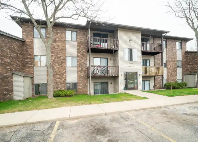 Property at 17980 Cove St Unit 17, Spring Lake, MI, 49456, 2 beds, 1 bath, [object Object]