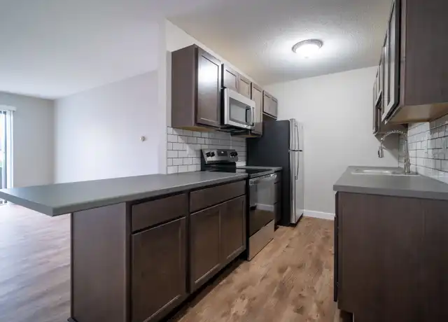 Property at 17980 Cove St Unit 17, Spring Lake, MI, 49456, 2 beds, 1 bath, [object Object]