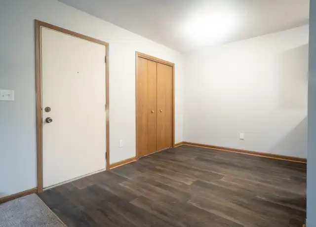Property at 17980 Cove St Unit 17, Spring Lake, MI, 49456, 2 beds, 1 bath, [object Object]