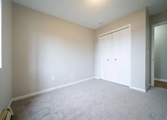 Property at 17980 Cove St, Spring Lake, MI, 49456, 2 beds, 1 bath, [object Object]