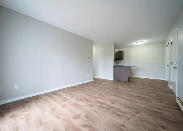 Property at 17980 Cove St, Spring Lake, MI, 49456, 2 beds, 1 bath, [object Object]