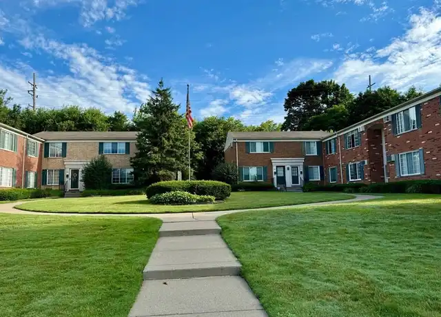 Property at 433 Miller Ave #203, Rochester, MI, 48307, 2 beds, 1 bath, [object Object]