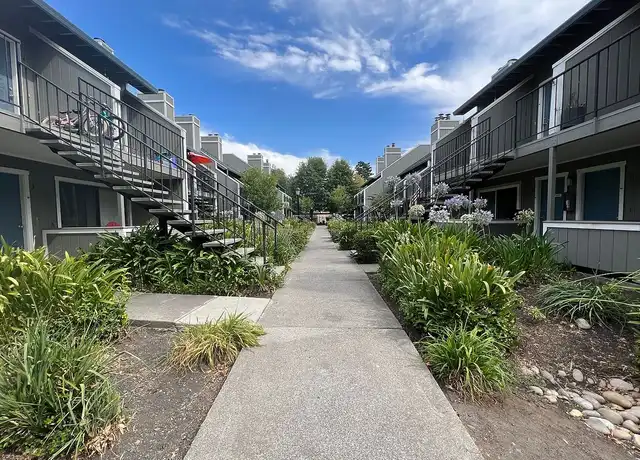 Property at Cambridge Square Apartments - 1450 E Cotati Ave, Rohnert Park, CA, 94928, 2 beds, 1 bath, [object Object]