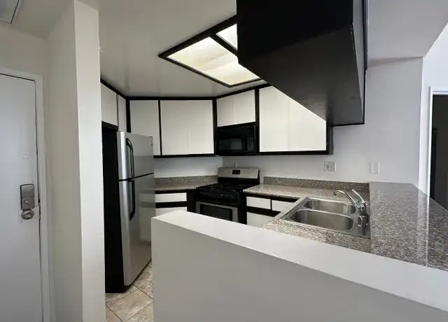 Property at 1229 N Sycamore Ave Unit 106, Los Angeles, CA, 90038, 2 beds, 2 baths, [object Object]
