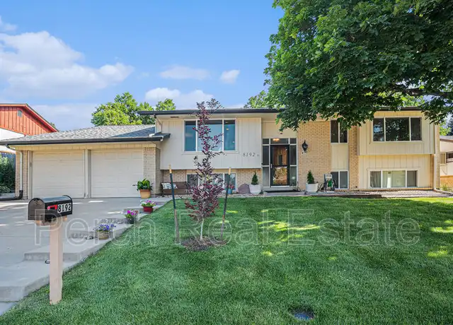 Property at 8192 E Oxford Dr, Denver, CO, 80237, 5 beds, 3 baths, [object Object]