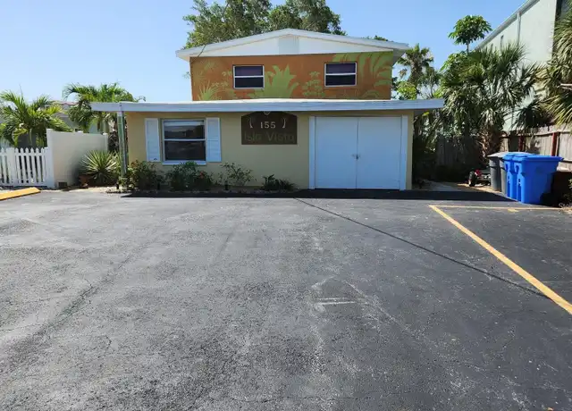 Property at 155 110th Ave Unit 4, Treasure Island, FL, 33706, 1 bed, 1 bath, [object Object]