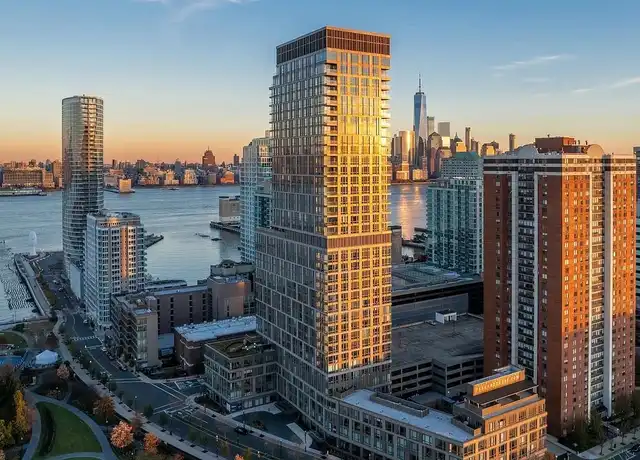 Property at 75 Park Ln S #318, Jersey City, NJ, 07310, 1 bed, 1 bath, [object Object]