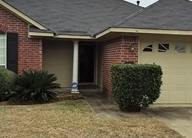 Property at 2920 Le Oaks Dr, Bossier City, LA, 71111, 3 beds, 2 baths, [object Object]