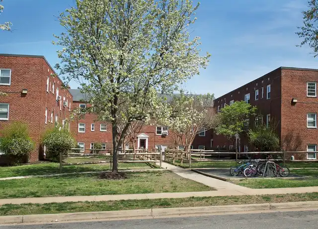 Property at 5875 Monticello Rd, Alexandria, VA, 22303, 1 bed, 1 bath, [object Object]