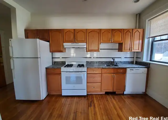 Property at 1412 Commonwealth Ave #7, Brighton, MA, 02135, 3 beds, 1.5 baths, [object Object]