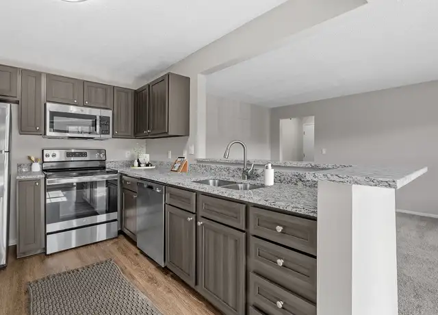 Photo of 15100 18th Ave N, Minneapolis, MN 55447