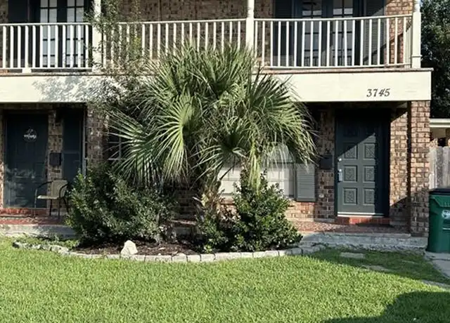 Property at 3745 Bunkerhill Dr, Metairie, LA, 70002, 2 beds, 1.5 baths, [object Object]