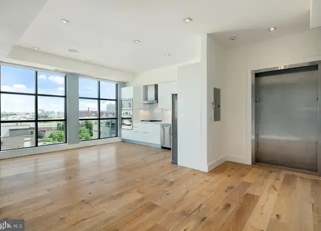 Property at 240 N 2nd St Ph 6W, Philadelphia, PA, 19106, 1 bed, 1 bath, [object Object]